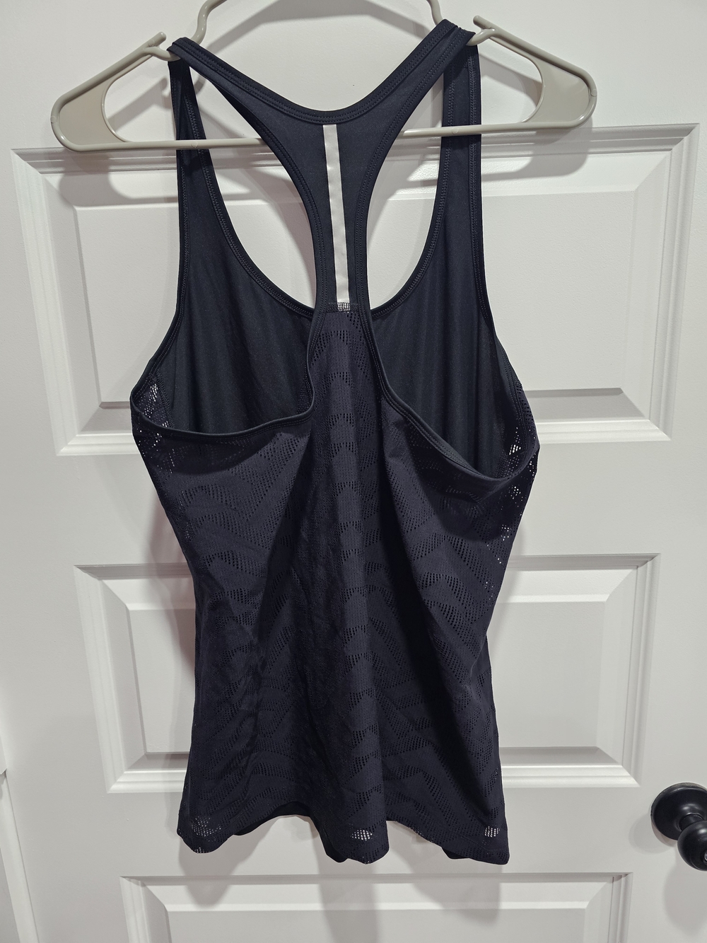 Under Armour Black Racerback Performance Tank - Picture 2 of 3